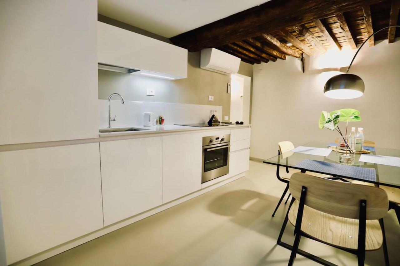 San Lorenzo Small Apartment 热那亚 外观 照片